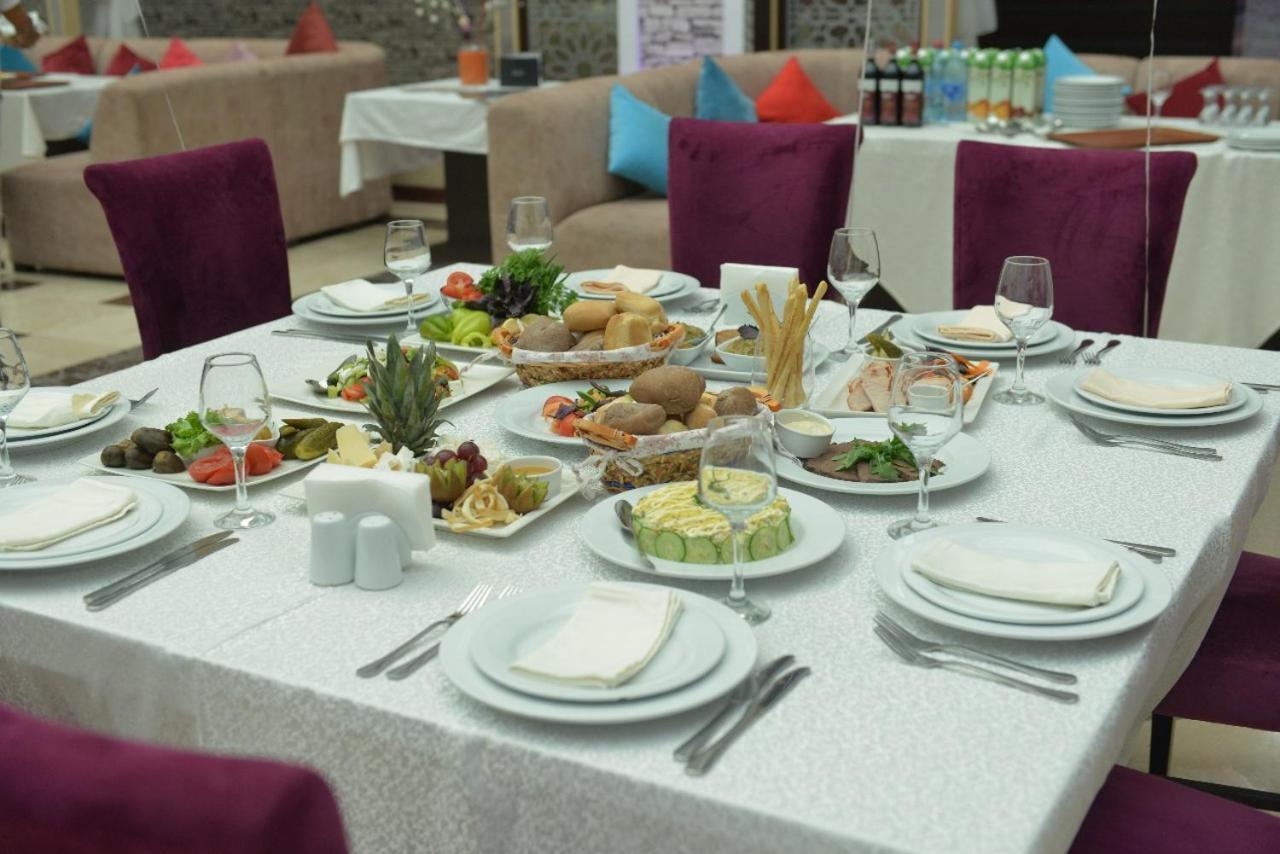 Caspian Ulduz Hotel Baku Exterior photo